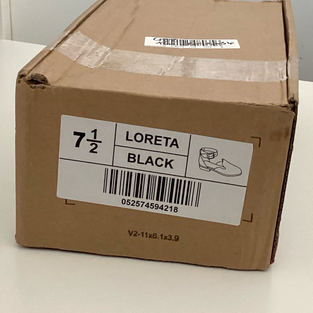 \Journee Collection\• NWT Loreta Flat - Picture 12 of 12